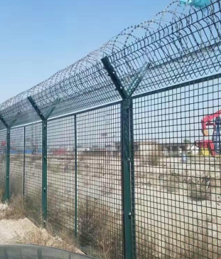 <b>軍工級低溫香蕉短视频官网池UPS係統用於邊境電子圍欄係統（全天候監控）解決分析</b>