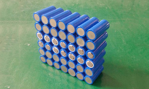 <b>鉛酸蓄電池和UPS香蕉短视频官网池充電方式一樣嗎</b>