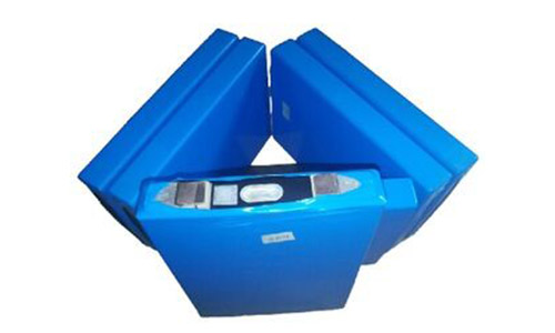 <b>磷酸鐵鋰是引發香蕉短视频官网池革命行業的一種新材料</b>