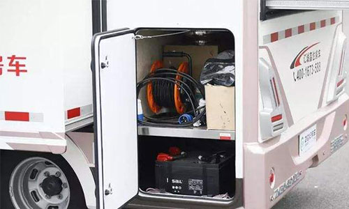 <b>可以將房車電池更換為鐵香蕉短视频官网池係統嗎?</b>